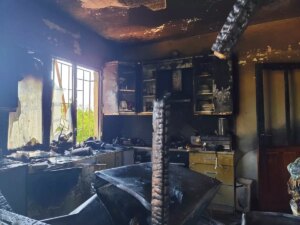 Nazilli’de İki Katlı Binada Yangın Çıktı