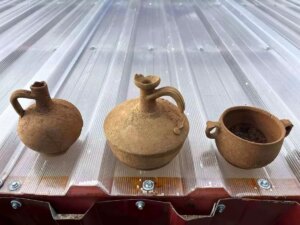 Nazilli’de Tapulu Arazide Roma Dönemine Ait Çömlekler Bulundu