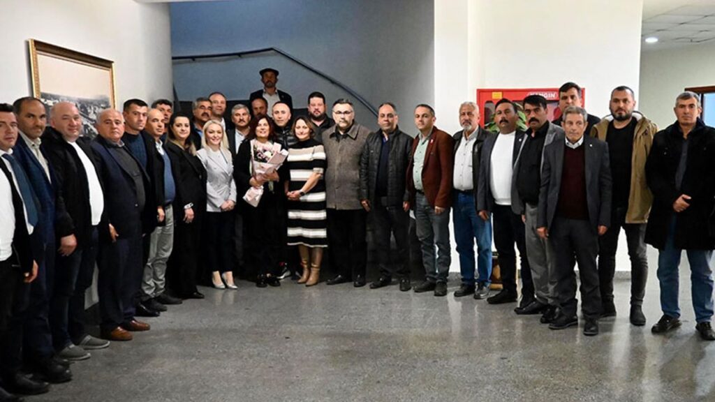Başkan Çerçioğlu’na Nazillili muhtarlardan ziyaret