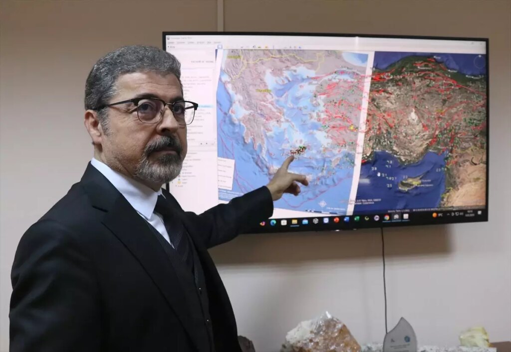 Ege Denizi’ndeki Sismik Hareketlilik ve Tsunami Riski