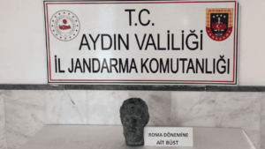 Roma dönemine ait büstü satmak isterken yakalandılar