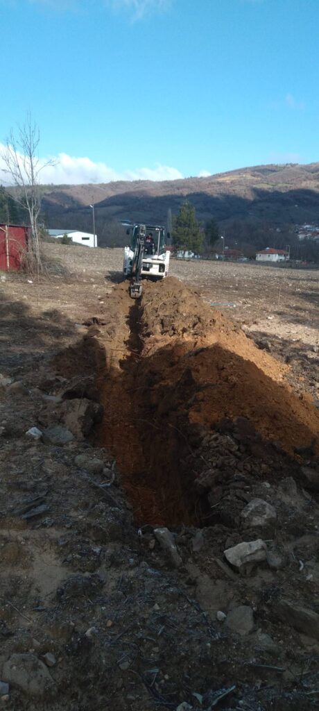 “SARICAOVA’DA DİKİLİ BİR AĞACIM VAR” PROJESİNE DESTEK VEREN DEĞERLİ DOSTLAR;