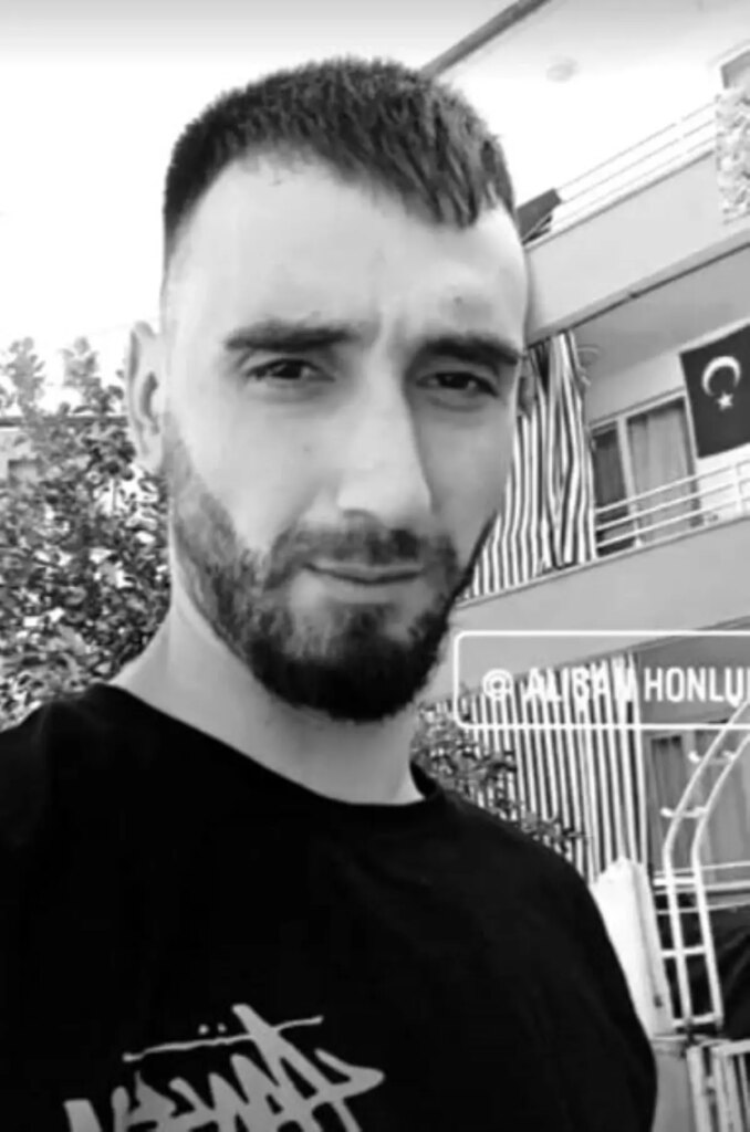 Nazilli’de Bıçaklı Kavga: 1 Kişi Hayatını Kaybetti