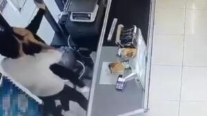 Muğla’da mesai arkadaşını darbetti